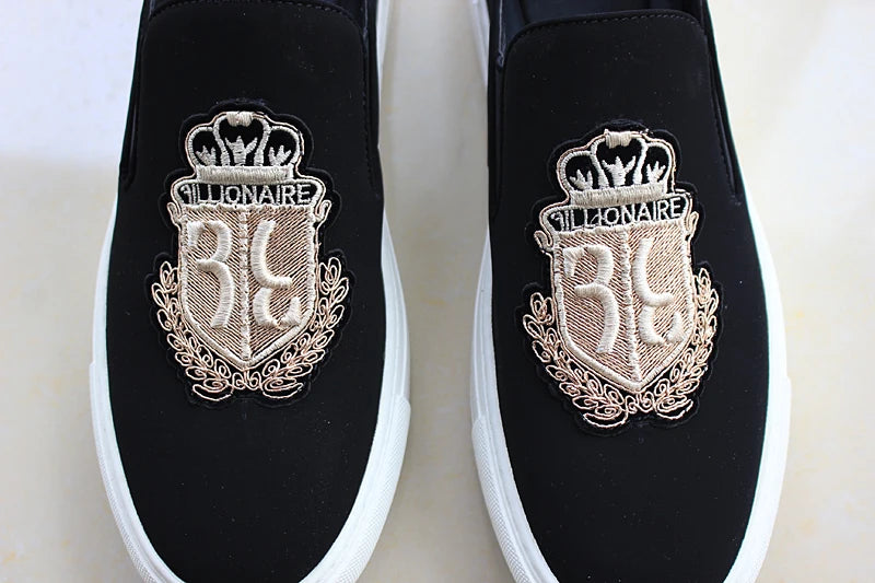 Brand New Men Casual Shoes Black Suede Leather Man Party Luxury Embroidery Flat Shoes Tide Slip-On Loafers
