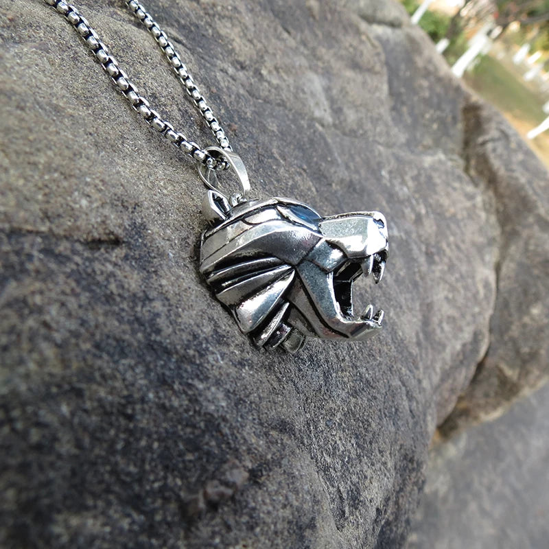 Wizard School Caucasus Bear Medallion Pendant Necklace 31*34mm Blue Rhinestone Wild Cosplay Game Animal Chain Necklace With Bag