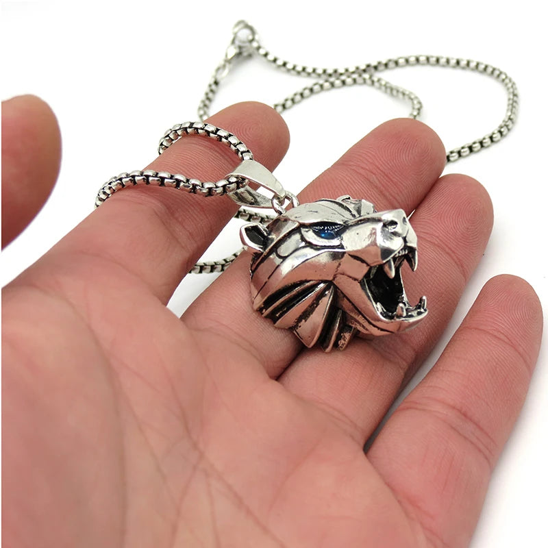 Wizard School Caucasus Bear Medallion Pendant Necklace 31*34mm Blue Rhinestone Wild Cosplay Game Animal Chain Necklace With Bag