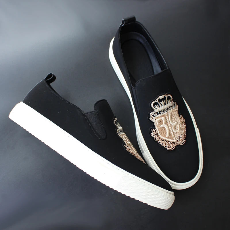 Brand New Men Casual Shoes Black Suede Leather Man Party Luxury Embroidery Flat Shoes Tide Slip-On Loafers