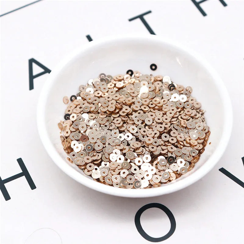 20g Round Flat Loose Sequins for Hand-Sewn Wedding Dresses Dresses Shoes and Hats DIY Accessories Decoration PVC Beads 3-6mm