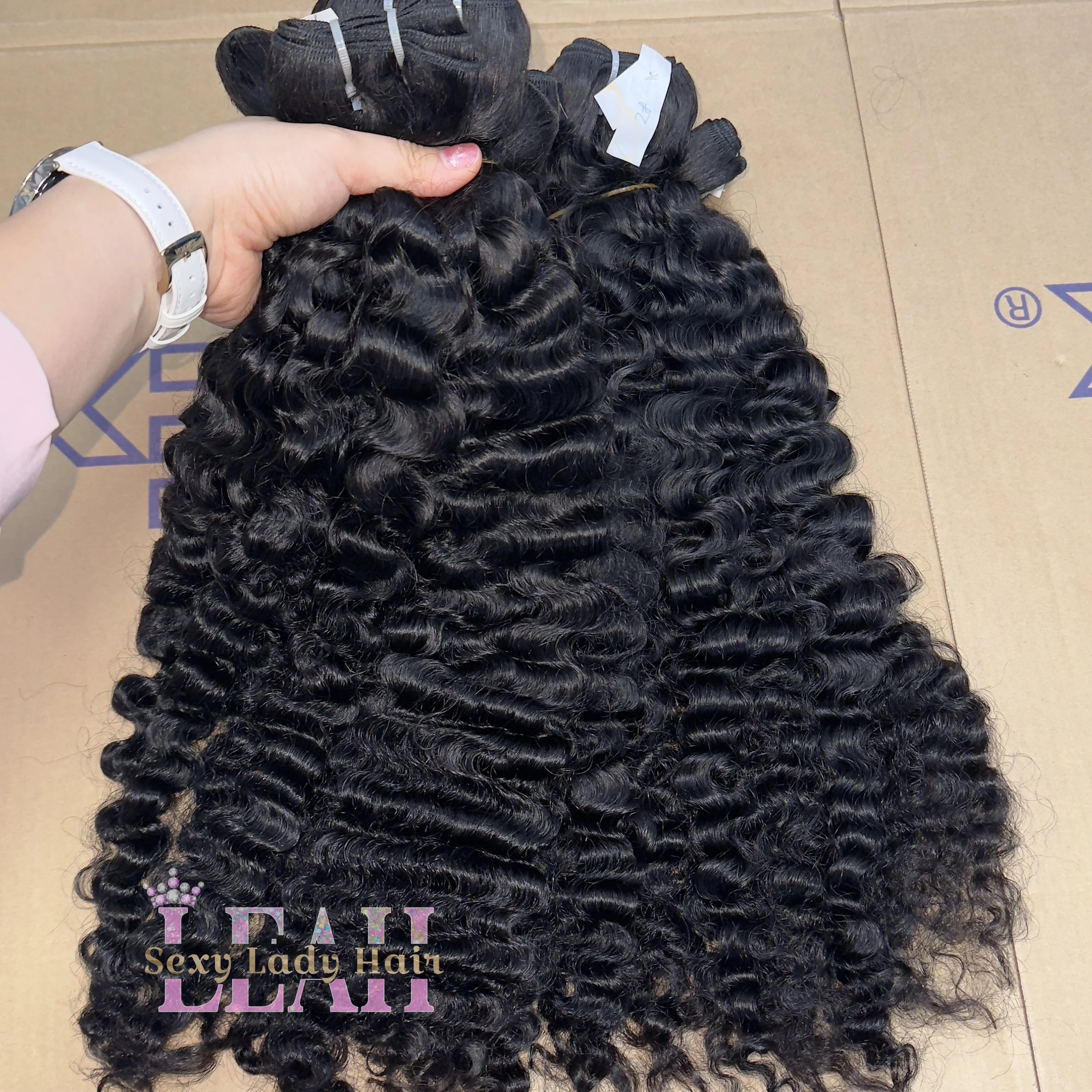 100% Unprocessed Raw Human Curly Hair Extensions Raw Wave Weft Bundles Vietnamese Burmese Curly for Party