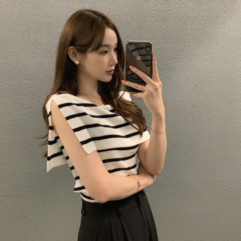 Summer Chic Design Svel Knitted Top Women's Faion Belted Stripe Vintage Retro Small Size Korean Sle Vest