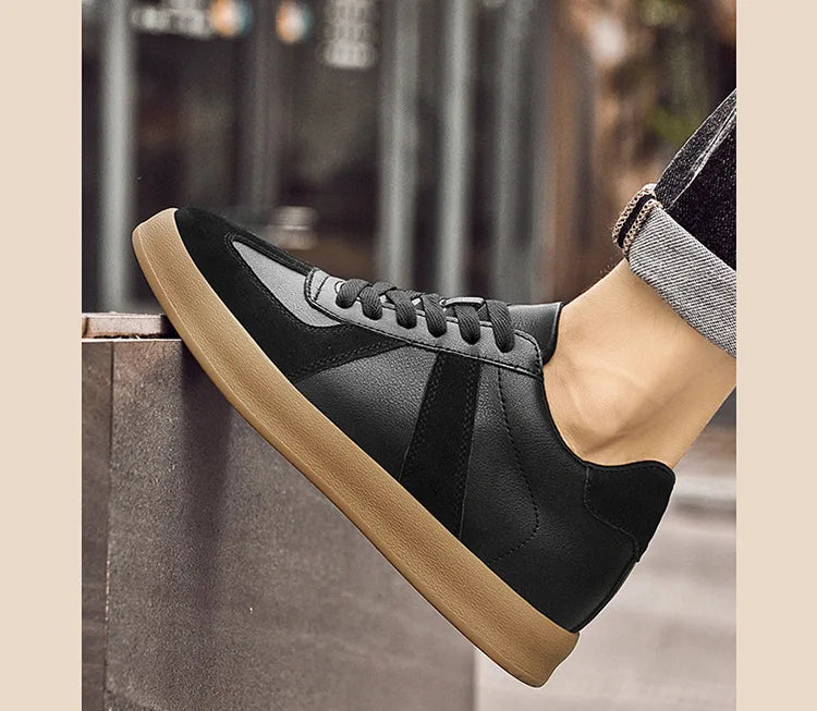Man Vintage Elevator Shoes Height Increase Insole 8cm Taller Lift Sneakers Shoes Men Leisure Fashion Sports White Shoes