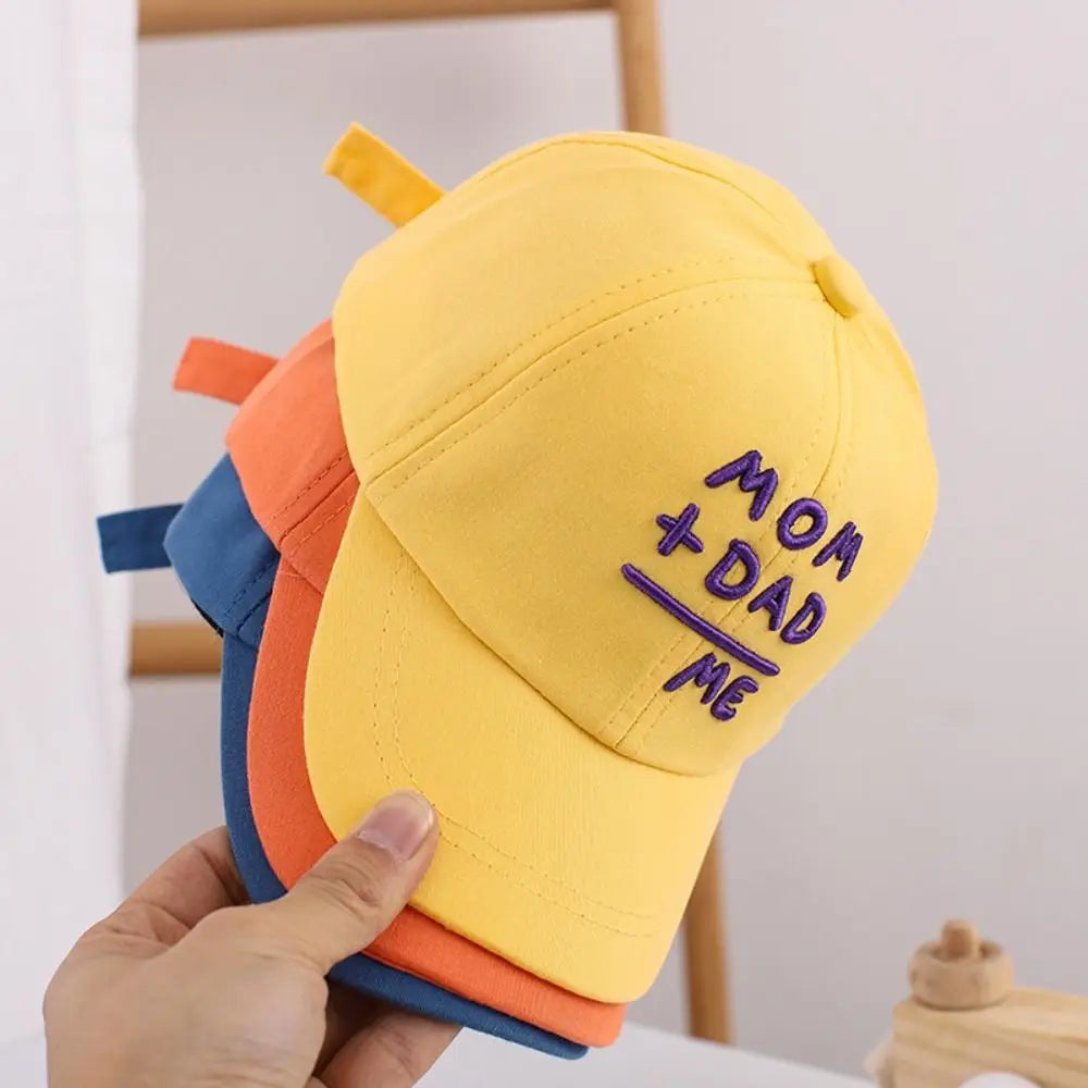 Children's Hats Spring Autumn Boys Girls Duckbill Hats Casual Baby Caps Fashion Cute MOM+DAD=ME Embroidery Sun Hats