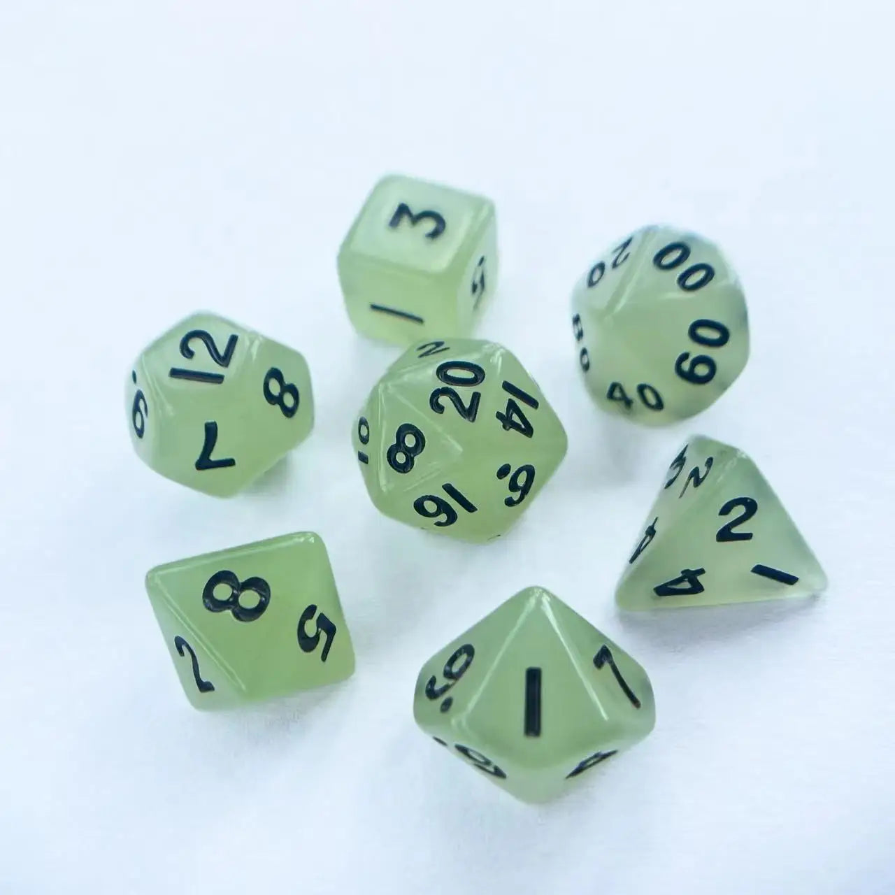 Mini DND Polyhedral Glow In The Dark Colorful Dice 7 Pcs/Set with Dice Bag For DND COC TRPG Role Playing Games