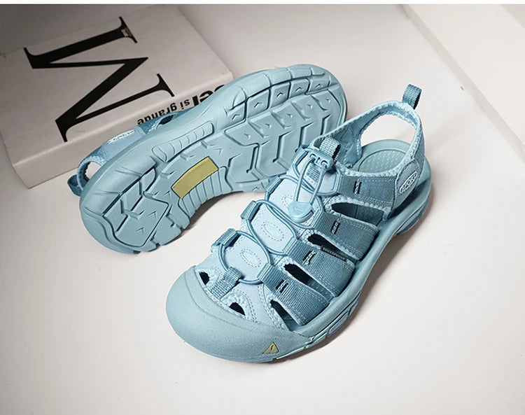 Fashion Men's Casual Mesh Outdoor Beach Sandals Light Breathable Shoe for Men Anti-slip Waterproof Sandal Man Comfortable Shoes