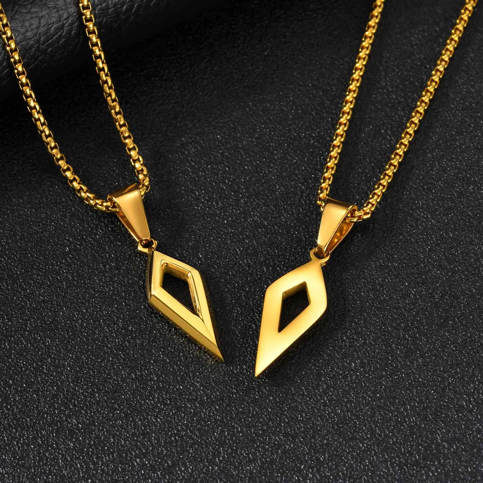 Vnox Beveled Four-Pointed Star Pendant Necklace, Stainless Steel Geometric Collar with Box Chain Gifts for Birthday Father's Day