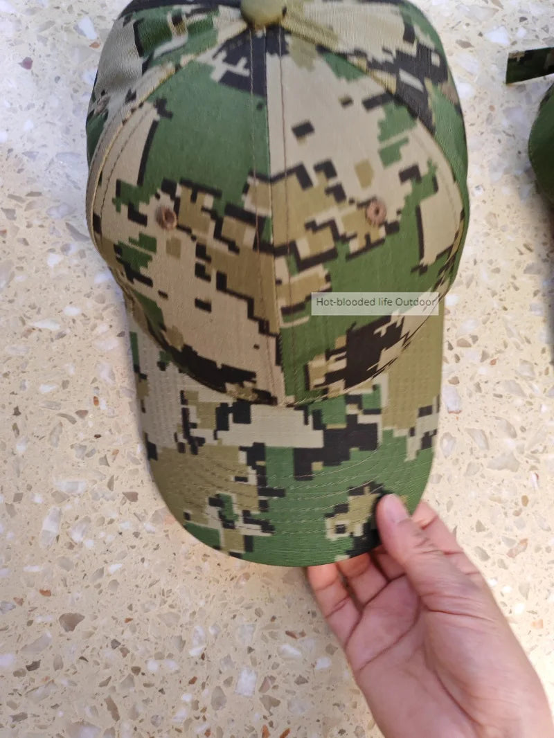 Outdoor Sunscreen Baseball Cap And Scarf