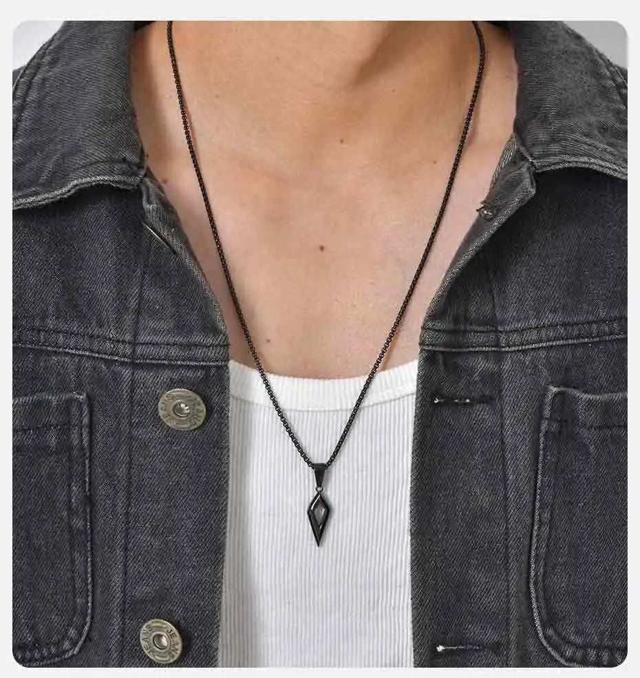 Vnox Beveled Four-Pointed Star Pendant Necklace, Stainless Steel Geometric Collar with Box Chain Gifts for Birthday Father's Day