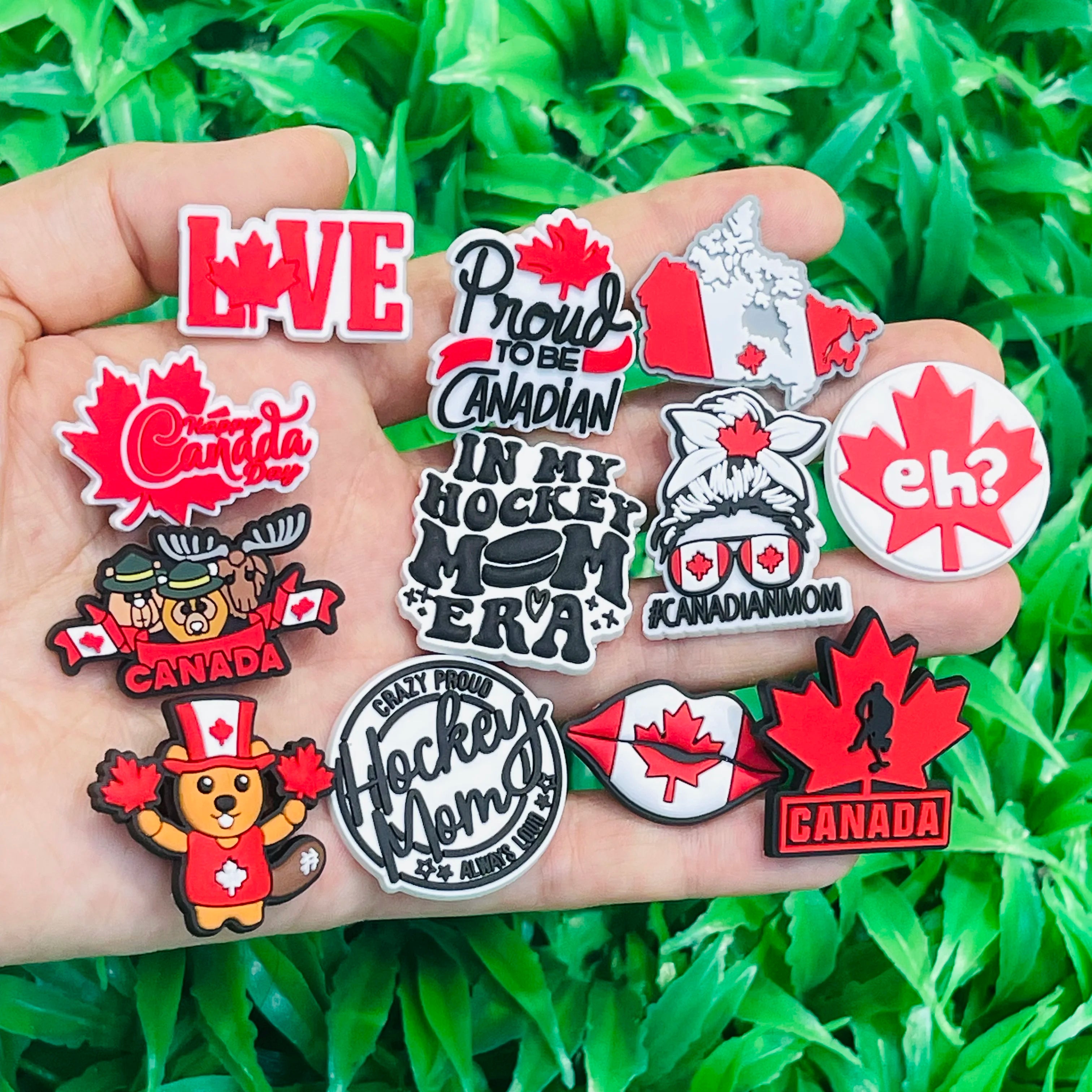 8-33Pcs/set Canada Series Hockey Maple Leaves Shoe Charms for DIY Bracelet Wristband Shoes Accessories Kid's Women Party Gifts