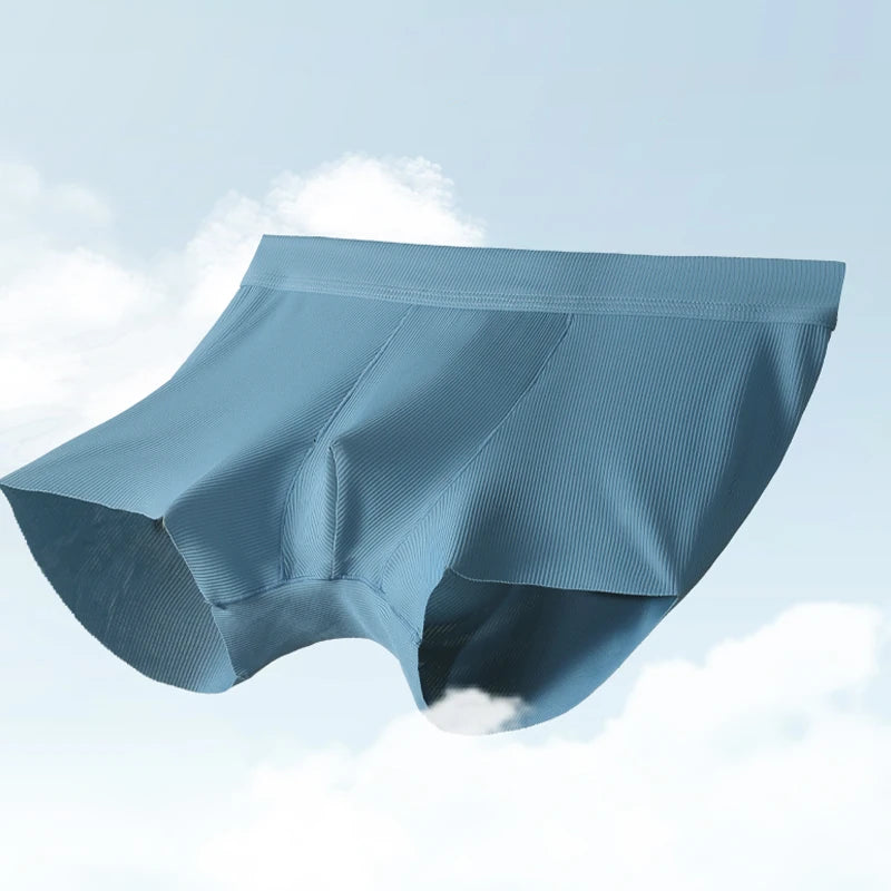 Ice Silk Antibacterial Men's Underwear. Thin and breathable style for summer. Men's boxer shorts. Trendy men's flat -