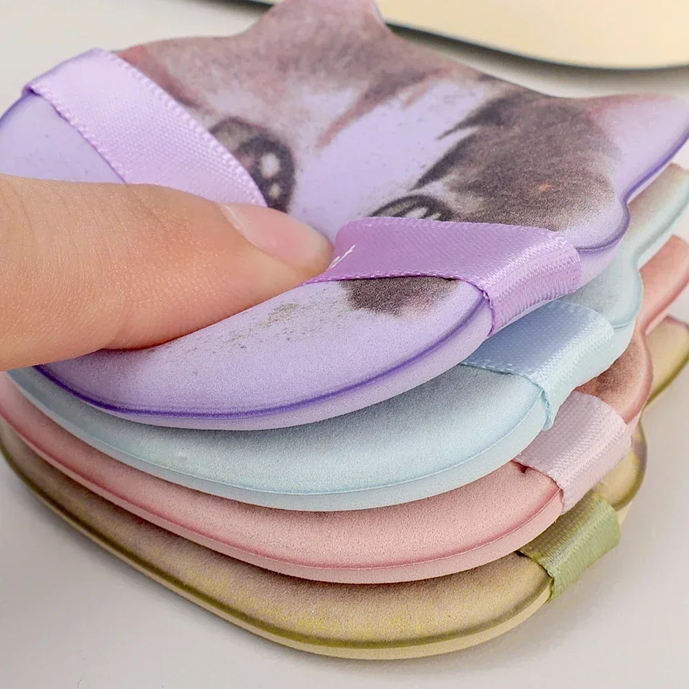 Cute Cat Paw Shaped Makeup Puff, Dual-use for Dry and Wet, Foundation Concealer Sponge, Fine Makeup Tool