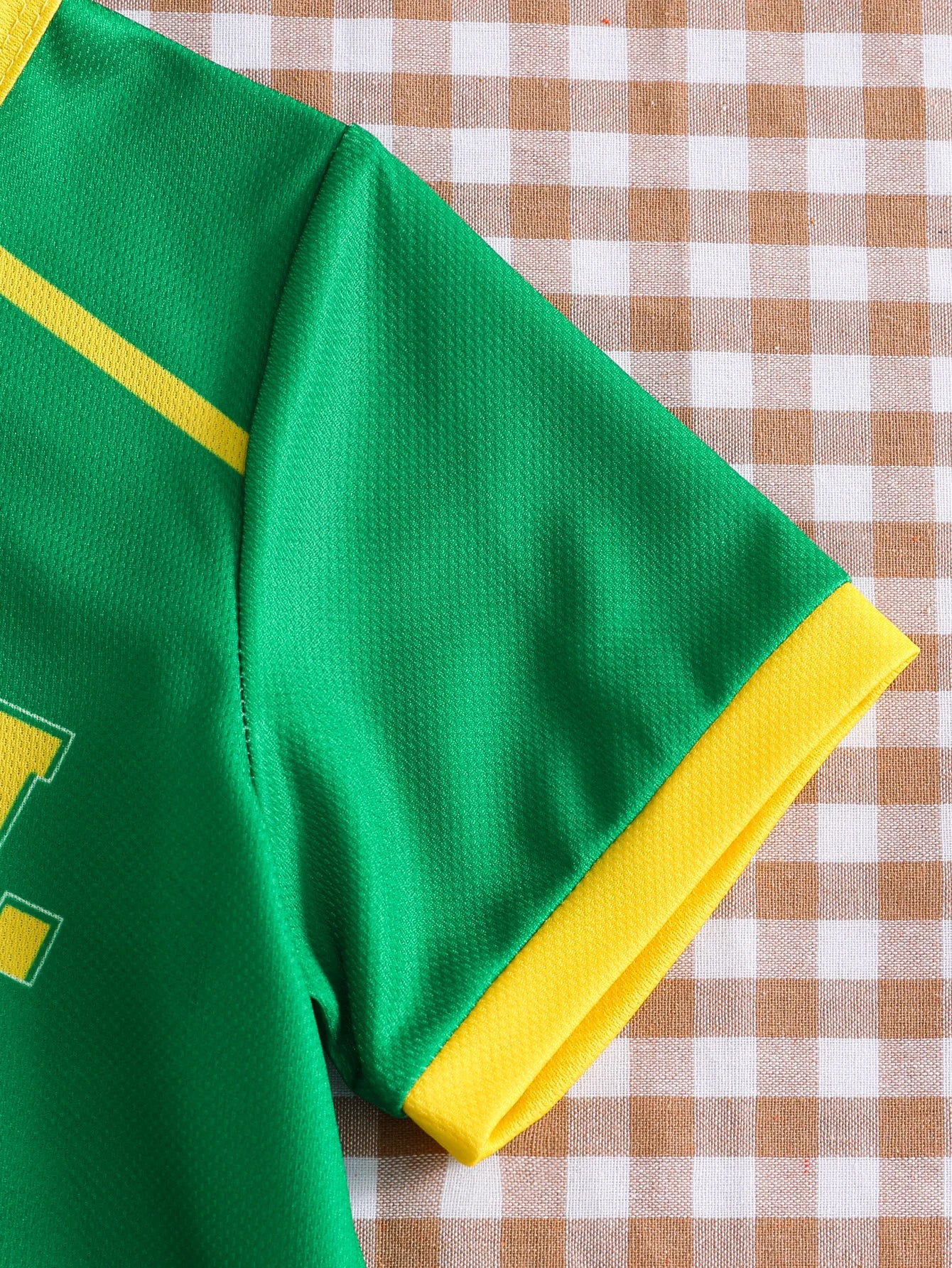 Kids Brazil Football Jersey T-Shirt |   Yellow and Green Brazil Flag Print Short-Sleeved T-Shirt |   Summer Casual Brazil National Team Sweatshirt Suitable for Boys and Girls, Carnival, St. John's Day.