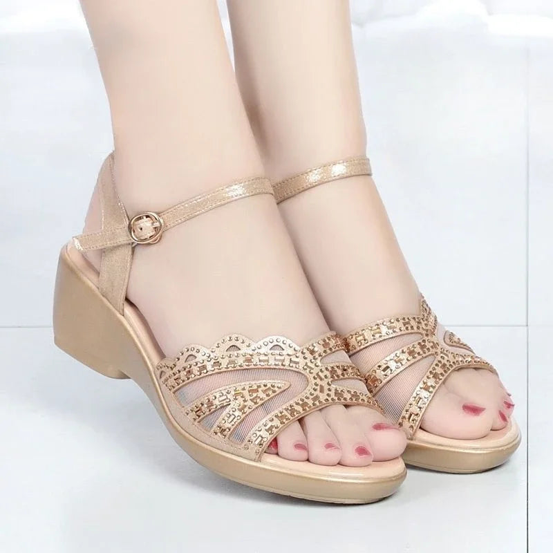 Buckles Women's Sandals With Medium Heels Sabot Ladies Shoes Summer 2025 Comfortable Wholesale Bulk Offer Footwear Luxury