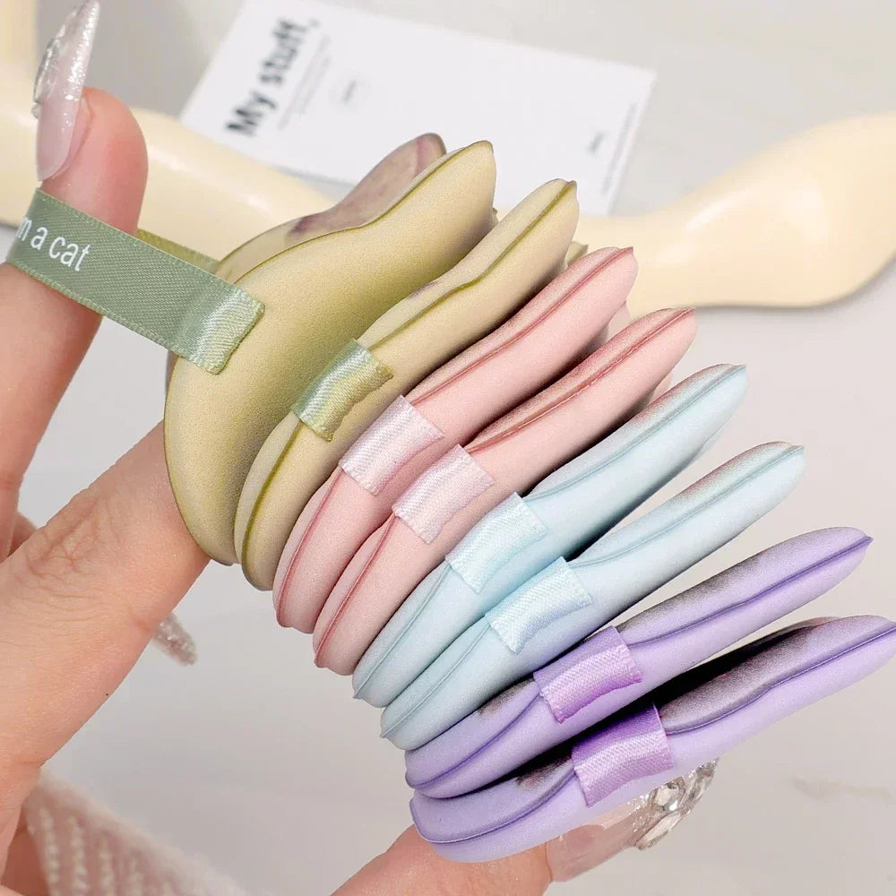 Cute Cat Paw Shaped Makeup Puff, Dual-use for Dry and Wet, Foundation Concealer Sponge, Fine Makeup Tool