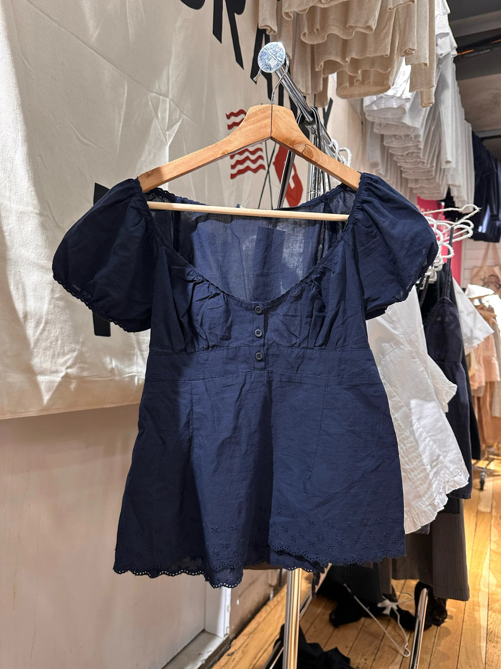 Lace Trim Embroidery Navy T-shirt Women Three Buttons Folds Square Collar Puff Sleeve T-shirt Summer Sweet Casual Vintage Blouse