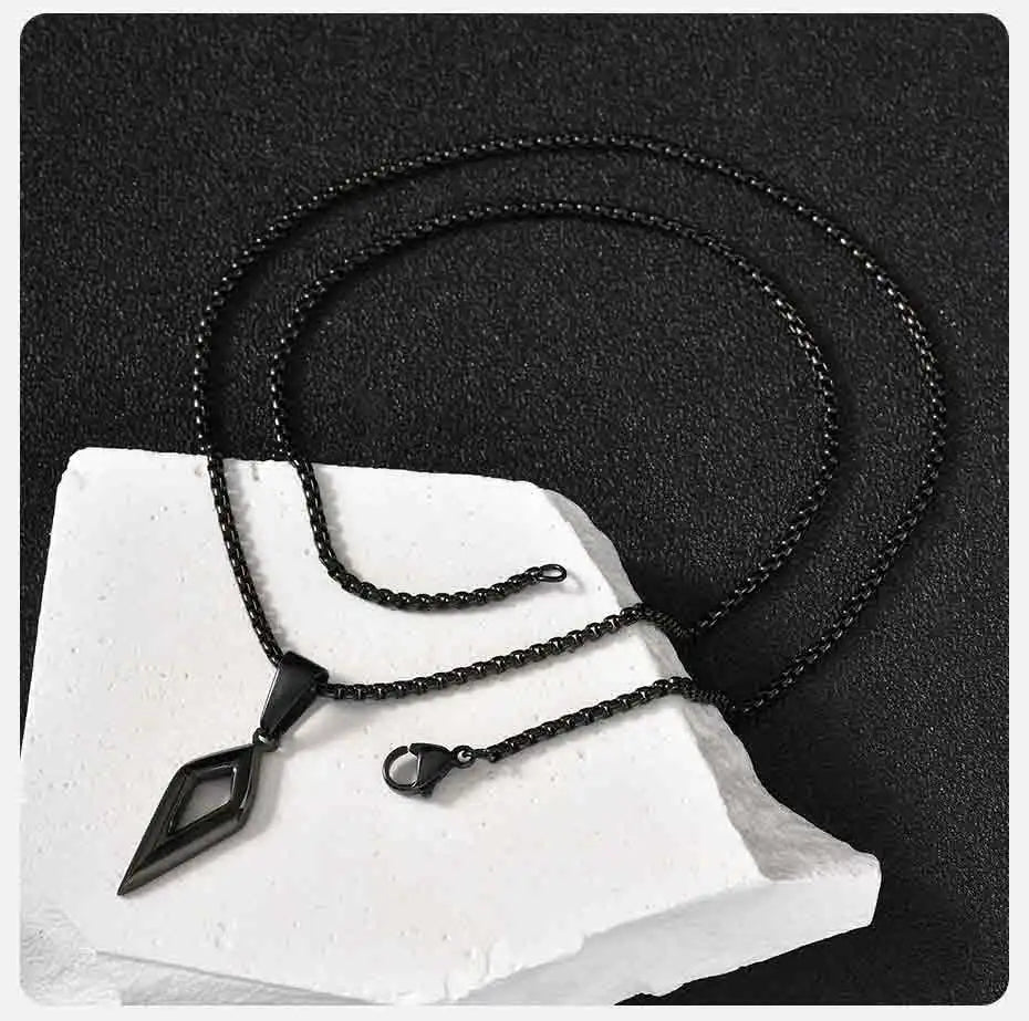 Vnox Beveled Four-Pointed Star Pendant Necklace, Stainless Steel Geometric Collar with Box Chain Gifts for Birthday Father's Day