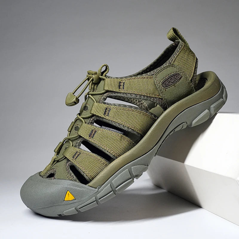 Fashion Men's Casual Mesh Outdoor Beach Sandals Light Breathable Shoe for Men Anti-slip Waterproof Sandal Man Comfortable Shoes