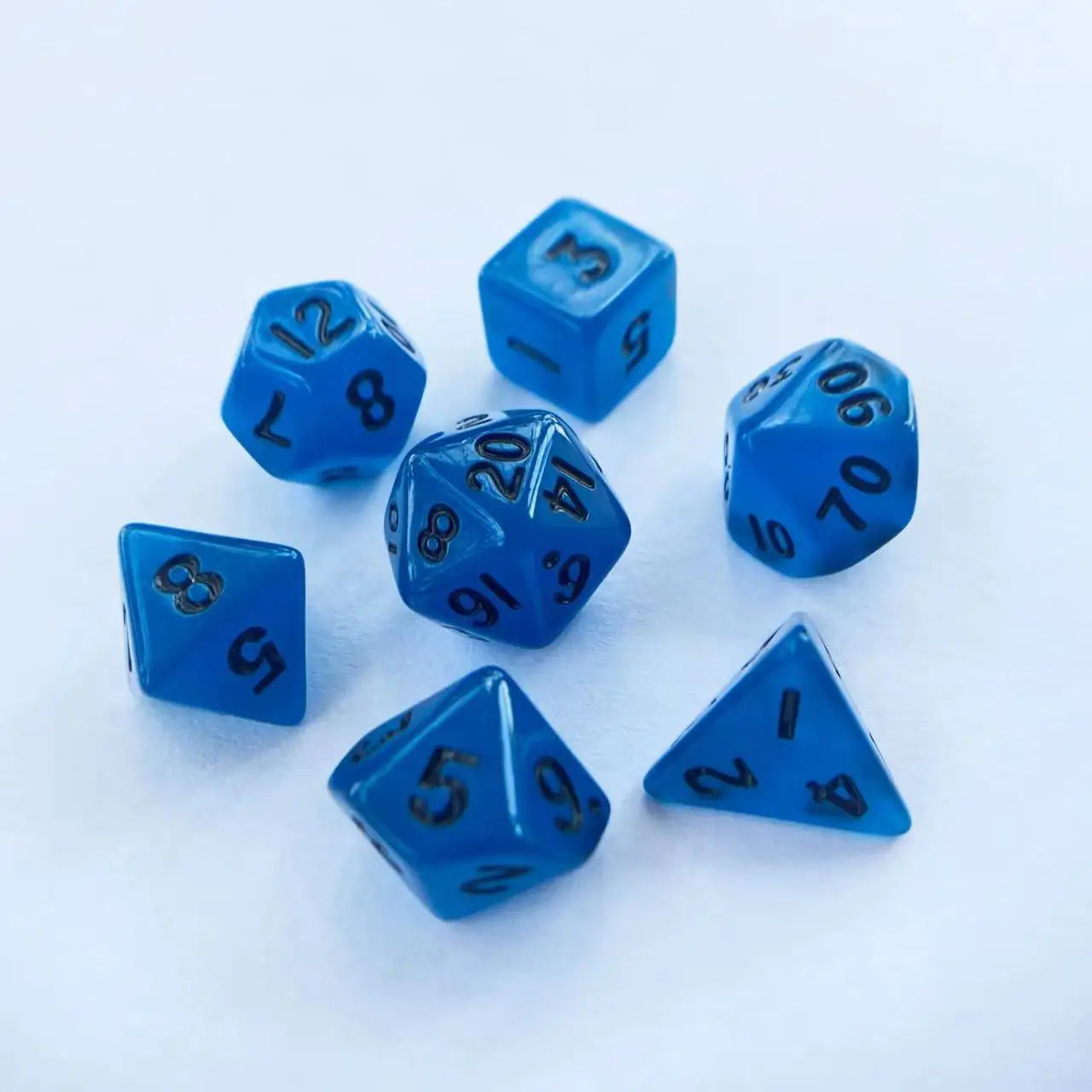 Mini DND Polyhedral Glow In The Dark Colorful Dice 7 Pcs/Set with Dice Bag For DND COC TRPG Role Playing Games