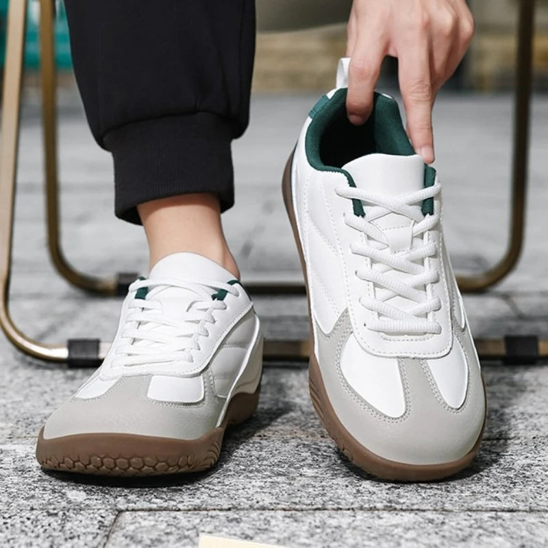 Men's Sports Shoes New Low Heel Round Toe Flat Heel Leather Surface Breathable and Comfortable Lace-up Couple's Style