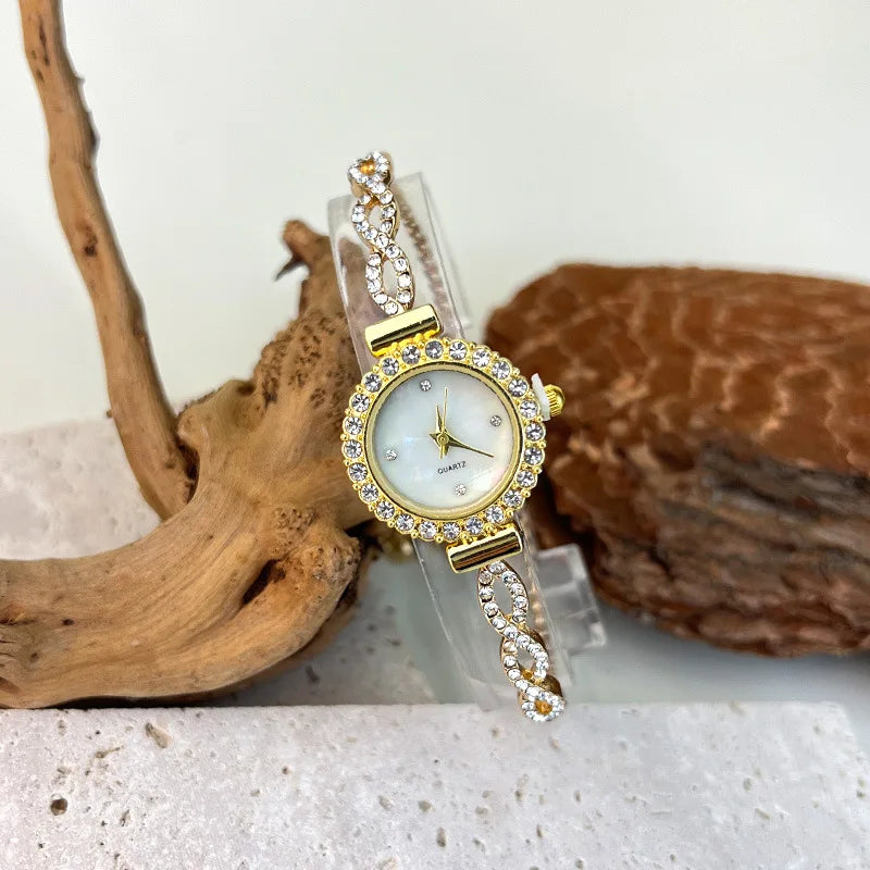 Women's Watch Simple Quartz Watch Small Dial Watch Bracelet Women's Watch Clock