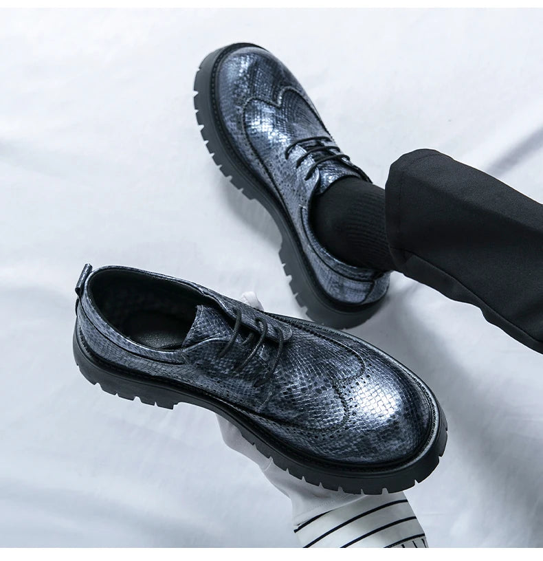 Brogues Men's Luxury Designer Style Thick Sole Shoes Elegant and Sophisticated Gentleman's Shoe Popular Wedding Party Shoes