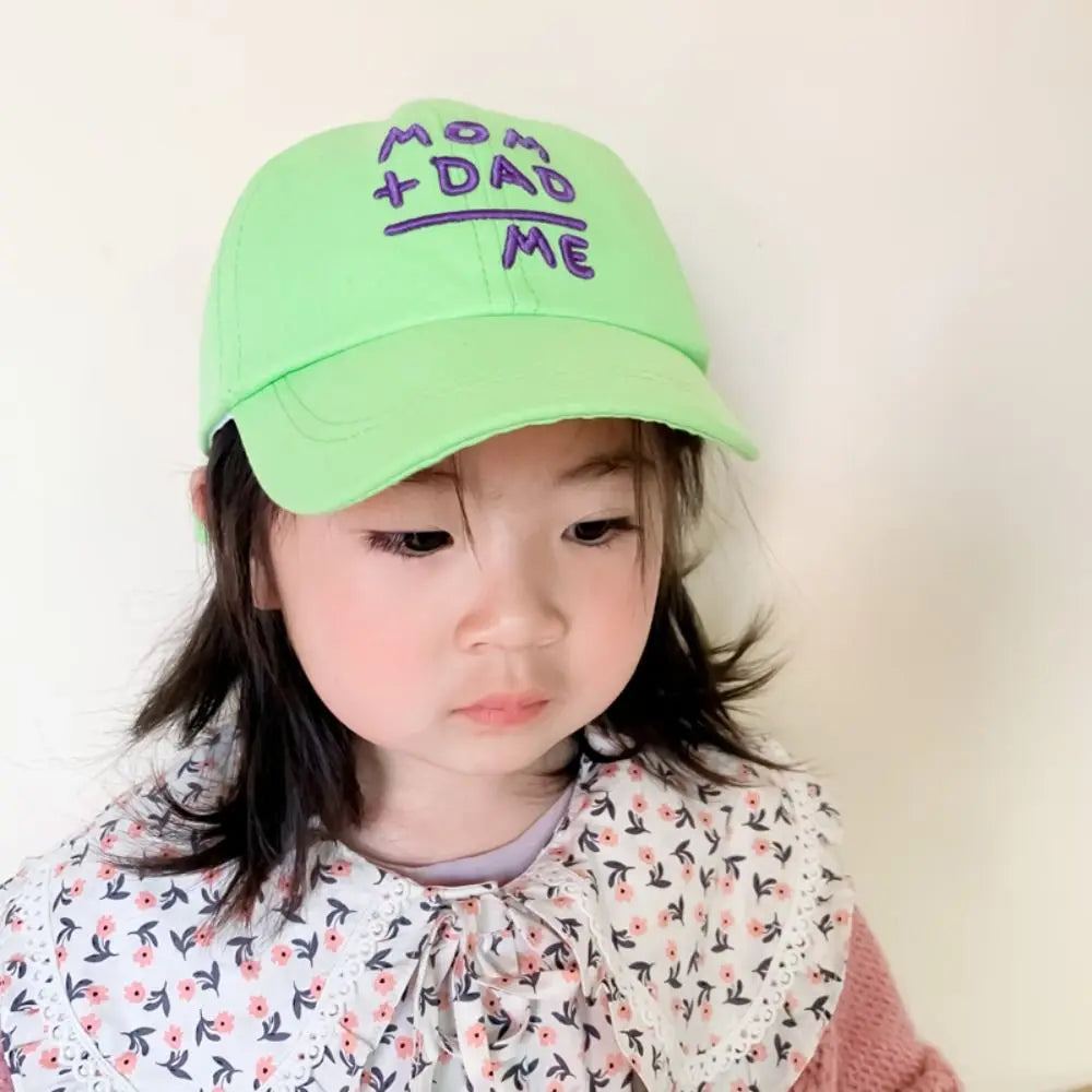 Children's Hats Spring Autumn Boys Girls Duckbill Hats Casual Baby Caps Fashion Cute MOM+DAD=ME Embroidery Sun Hats