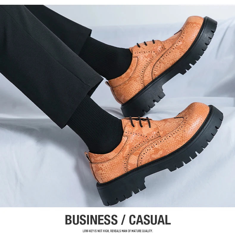 Brogues Men's Luxury Designer Style Thick Sole Shoes Elegant and Sophisticated Gentleman's Shoe Popular Wedding Party Shoes