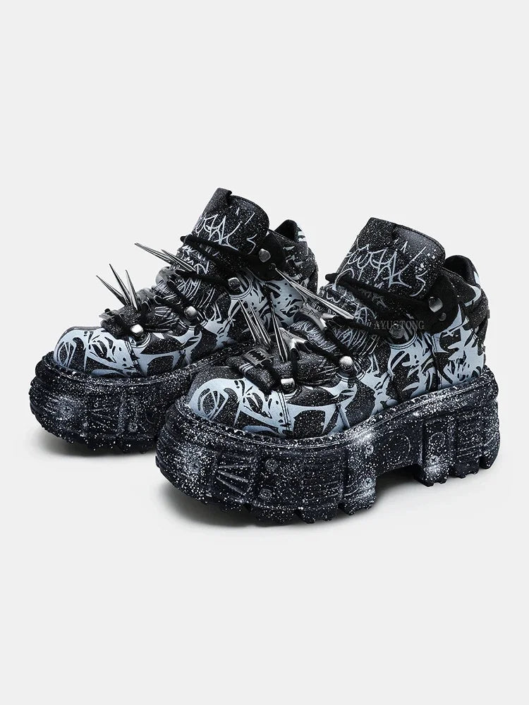 2025 Retro Heavy Metal Platform Men's and Women's Graffiti Punk Muffin Black Rivets Small Height Increasing Dad Shoes