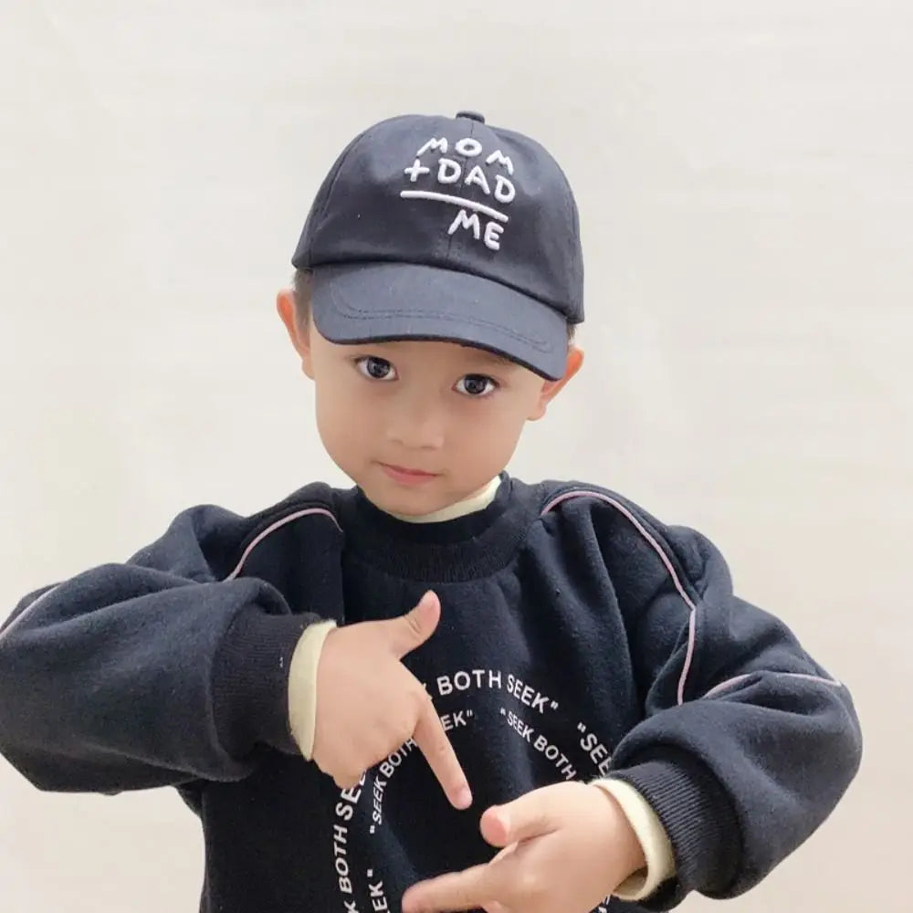Children's Hats Spring Autumn Boys Girls Duckbill Hats Casual Baby Caps Fashion Cute MOM+DAD=ME Embroidery Sun Hats