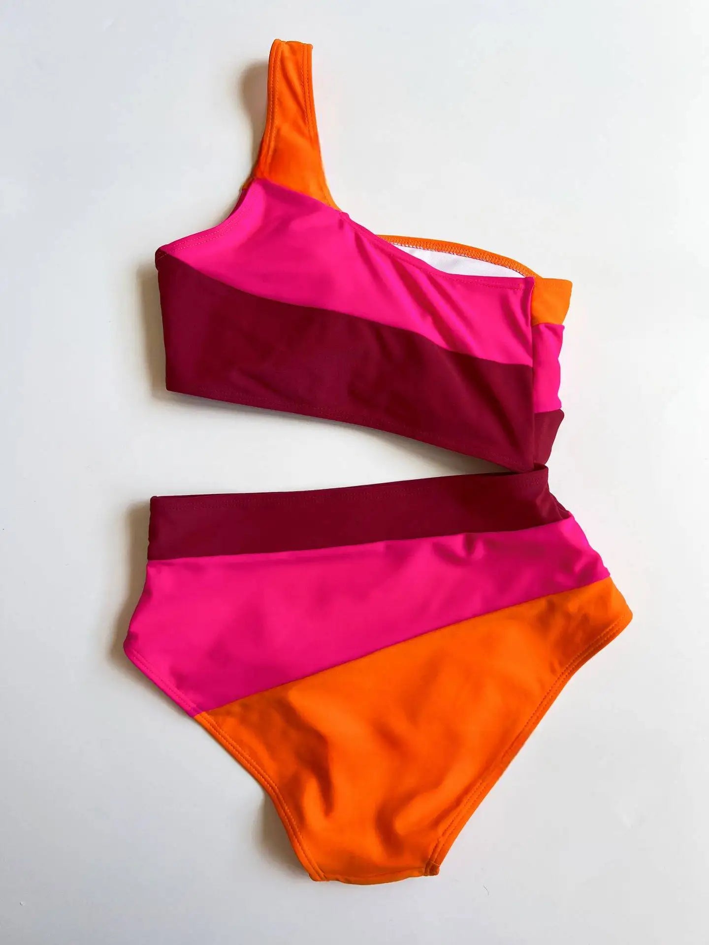Cikini One-Piece Swimsuit With Colorblock Hollow-Out One Shoulder Neckline Summer Beach Swimwear Bathing Suit For Women