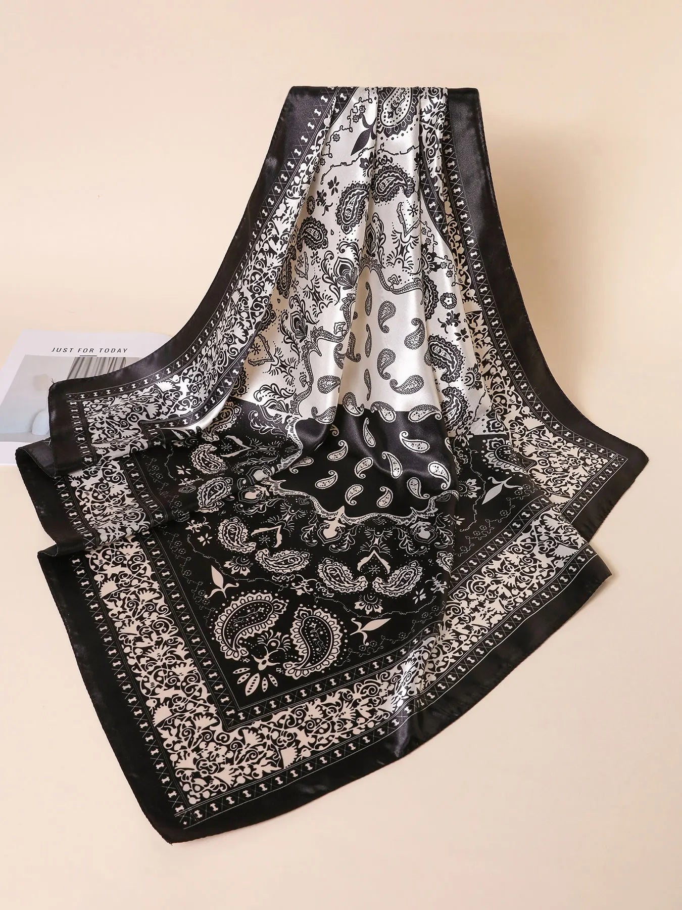 90*90cm Hair Scarf Women Fashion Designer Beautiful Flowers Foulard Soft Satin Shawl Kerchief Square Silk Scarfs Neck Headscarf
